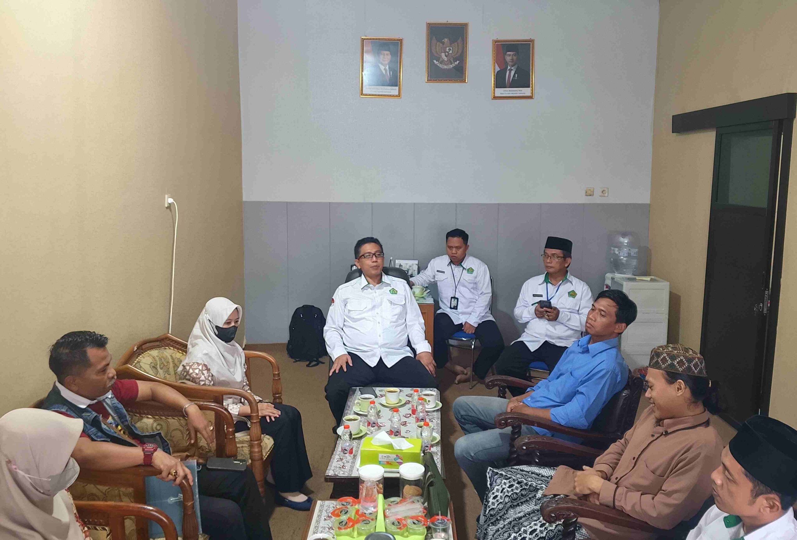 Mediasi Pemecatan Dua Guru MTs An Najah Rancamaya Deadlock, Kuasa Hukum Sebut Ketua Yayasan Arogan