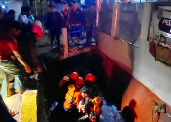 Warga Bumiayu Tewas Terseret Arus Banjir Usai Tersetrum Listrik