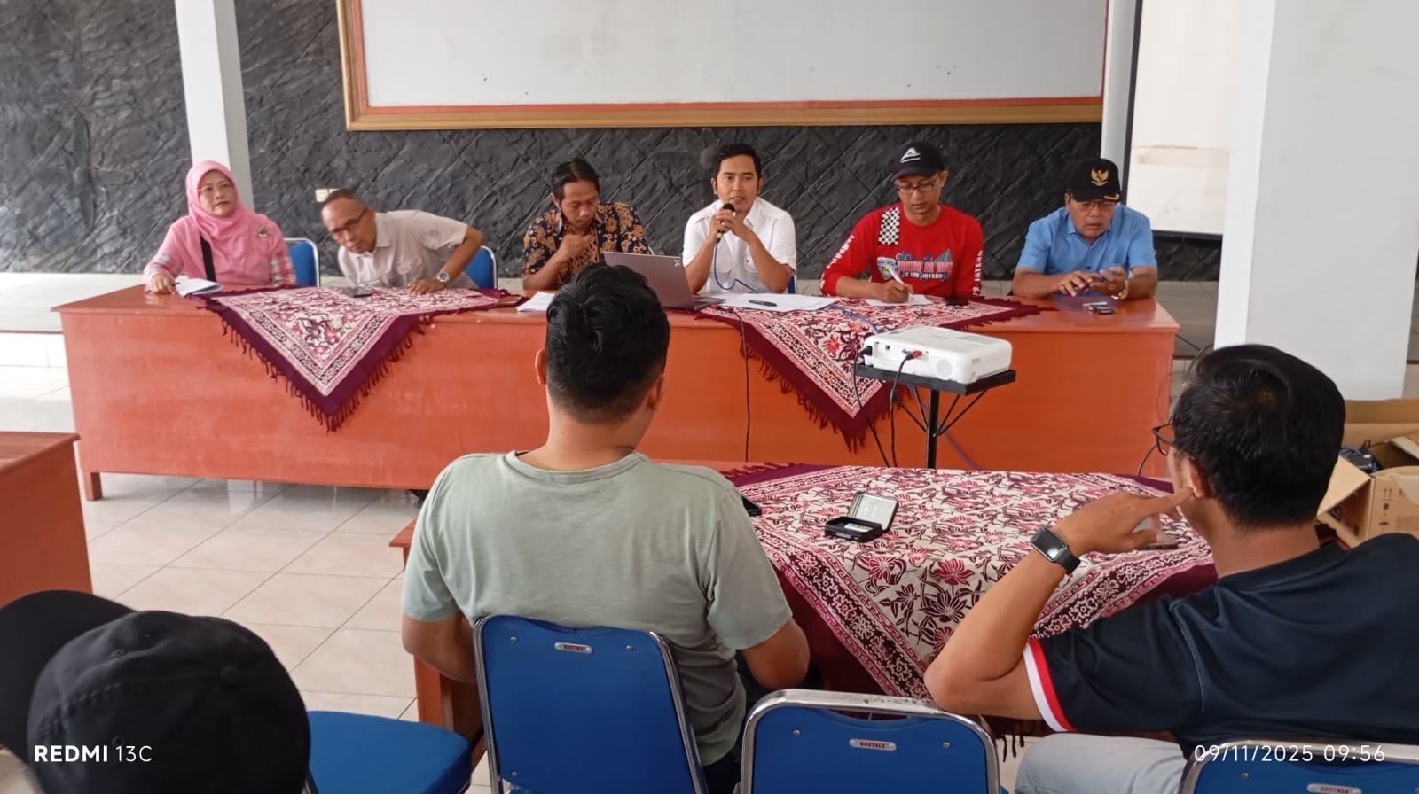 Merasa Terkhianati, Peserta Seleksi Perangkat Desa Ledug Tuntut Audiensi Ulang