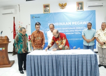 PERUMDA Tirta Satria Lantik Direktur Baru, Bupati Minta Pelayanan Ditingkatkan