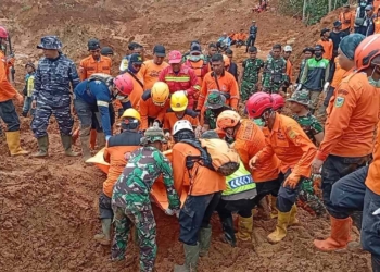 Total 13 Korban Longsor Majenang Dievakuasi, 10 Masih Dalam Pencarian