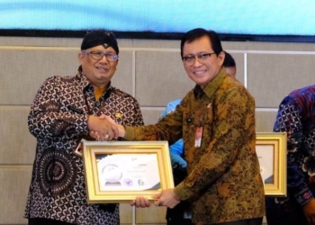 Sekda Banyumas Agus Nur Hadie Raih ADLG Award 2025