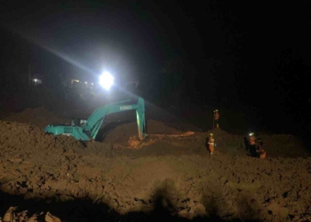 Hari Kedelapan, Harapan Belum Padam di Lokasi Longsor Majenang