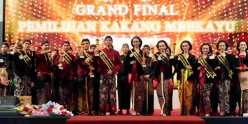 Ridho dan Syifa Resmi Raih Gelar Kakang–Mbekayu Banyumas 2025