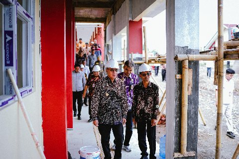 Bupati Banyumas Tinjau Proyek Sekolah dan Puskesmas, Target Rampung Tepat Waktu