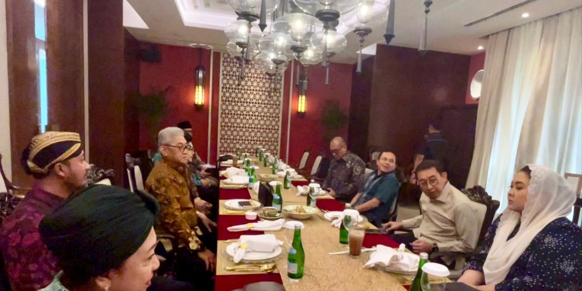 Dialog Pelestarian Keraton Surakarta: Tedjowulan Hadir, Puruboyo Absen