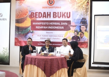 Penulis Manifesto Herbal dan Rempah Indonesia Dorong Negara Jadikan Pengobatan Tradisional Sistem Strategis