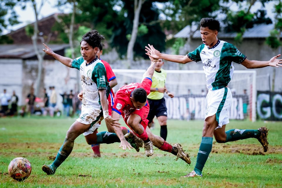 Drama Tambahan Waktu, Persibas Gagal Menang atas Persikaba