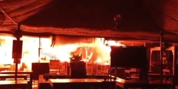 Rumah Makan Mampir Pawon Purwokerto Terbakar Hebat Saat Subuh