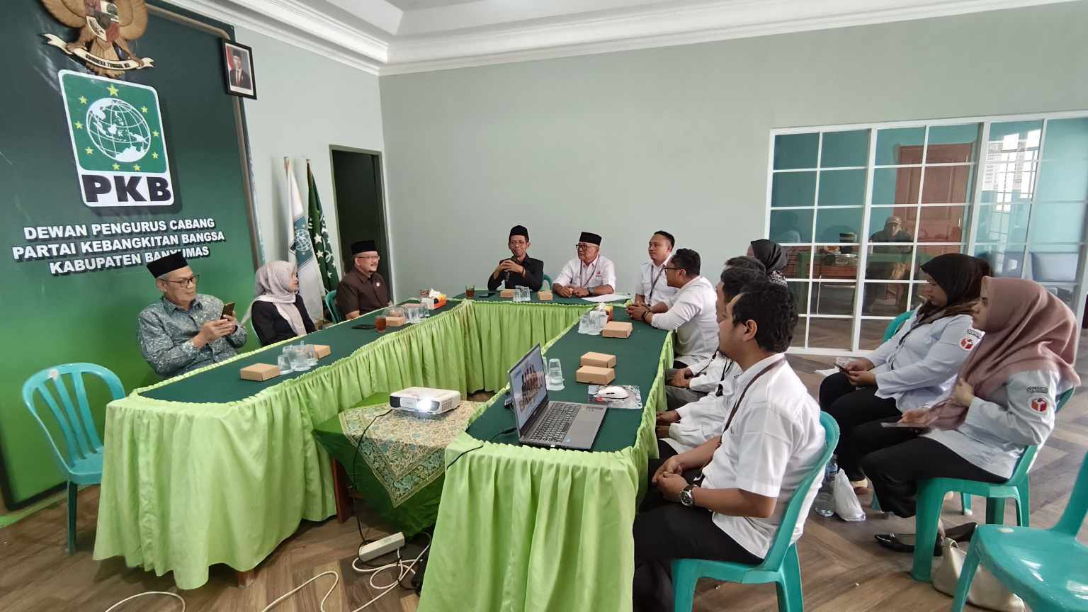 Roadshow Parpol 2026, Bawaslu Banyumas Sambangi Kantor PKB