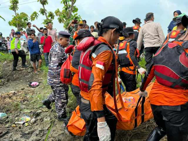 Hari Kedua Pencarian, Remaja Tenggelam di Sungai Maiyah Brebes Ditemukan Meninggal