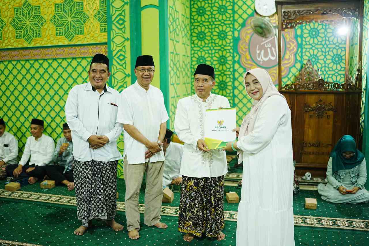 Safari Tarling, Bupati Sadewo Janjikan Dana Operasional RT Naik Bertahap Hingga Rp250 Ribu