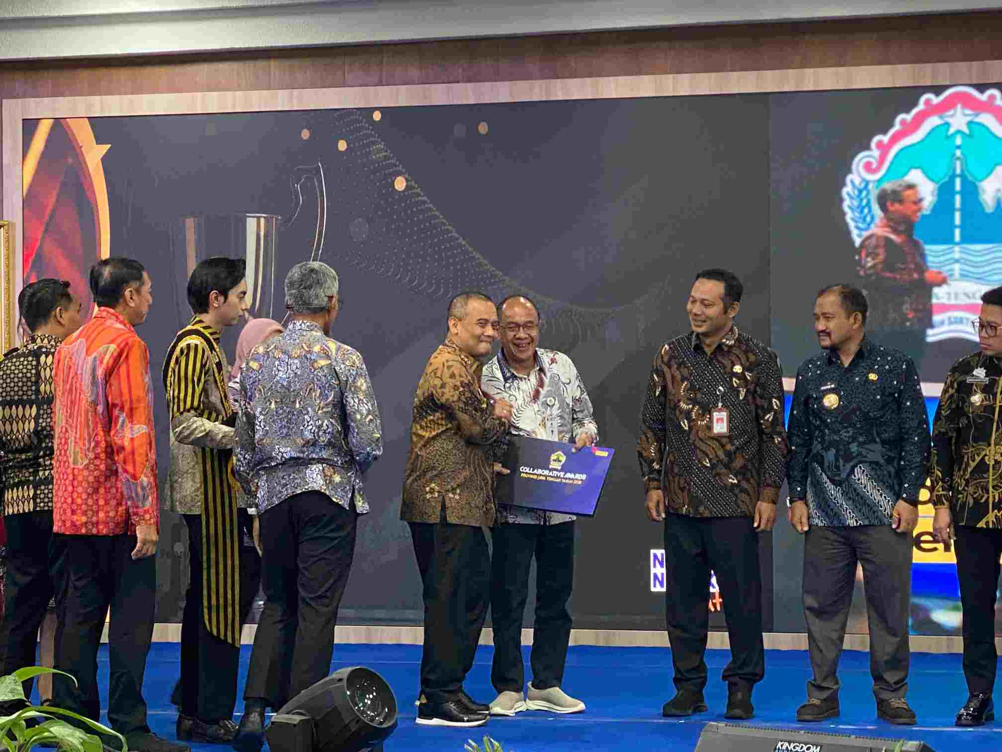 Banyumas Terima Penghargaan Collaborative Award Jawa Tengah 2026