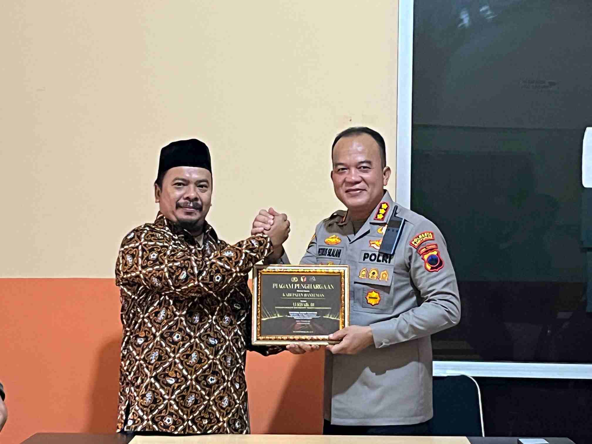 Kapolresta Banyumas Silaturahmi ke Bawaslu, Perkuat Sinergi Usai Raih Penghargaan Gakkumdu