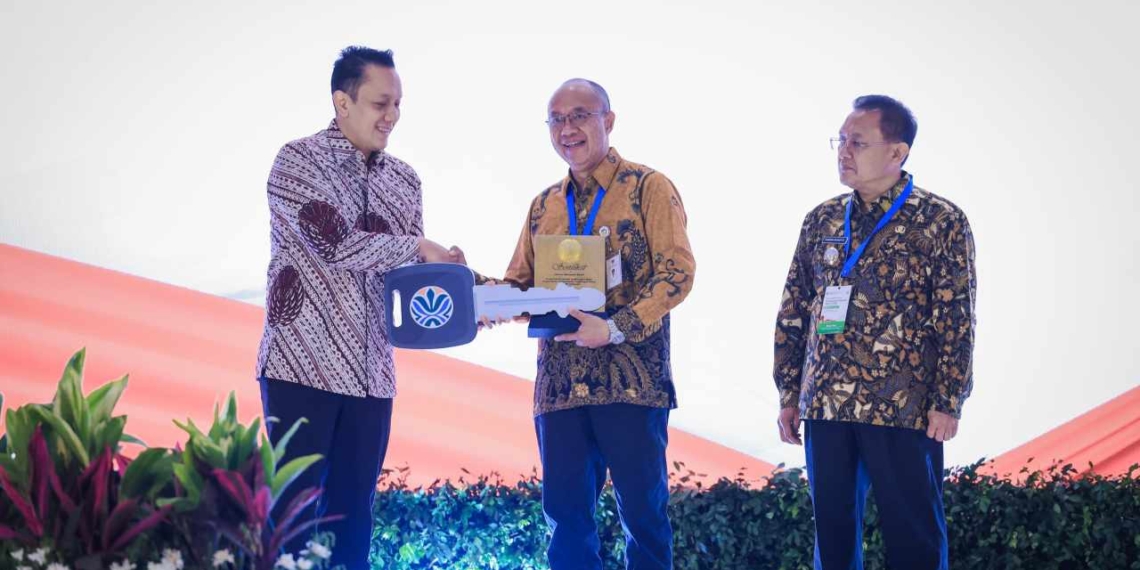 Banyumas Raih Sertifikat Menuju Kabupaten Bersih Nasional 2026