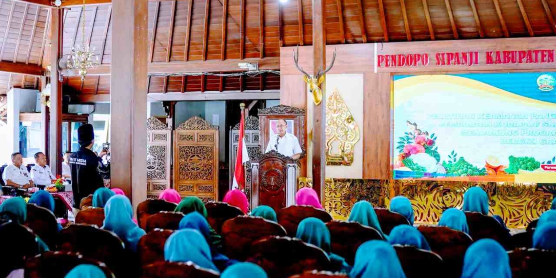 Berdayakan UMKM Lokal, Bupati Banyumas Gelar Pelatihan Keamanan Pangan untuk Program MBG