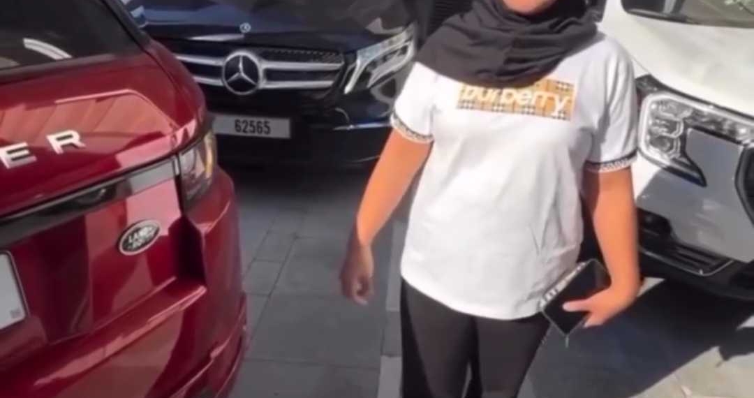 Viral ART Indonesia di Dubai Pamer Range Rover Rp1,7 Miliar, Singgung Tak Ada Pajak Mobil