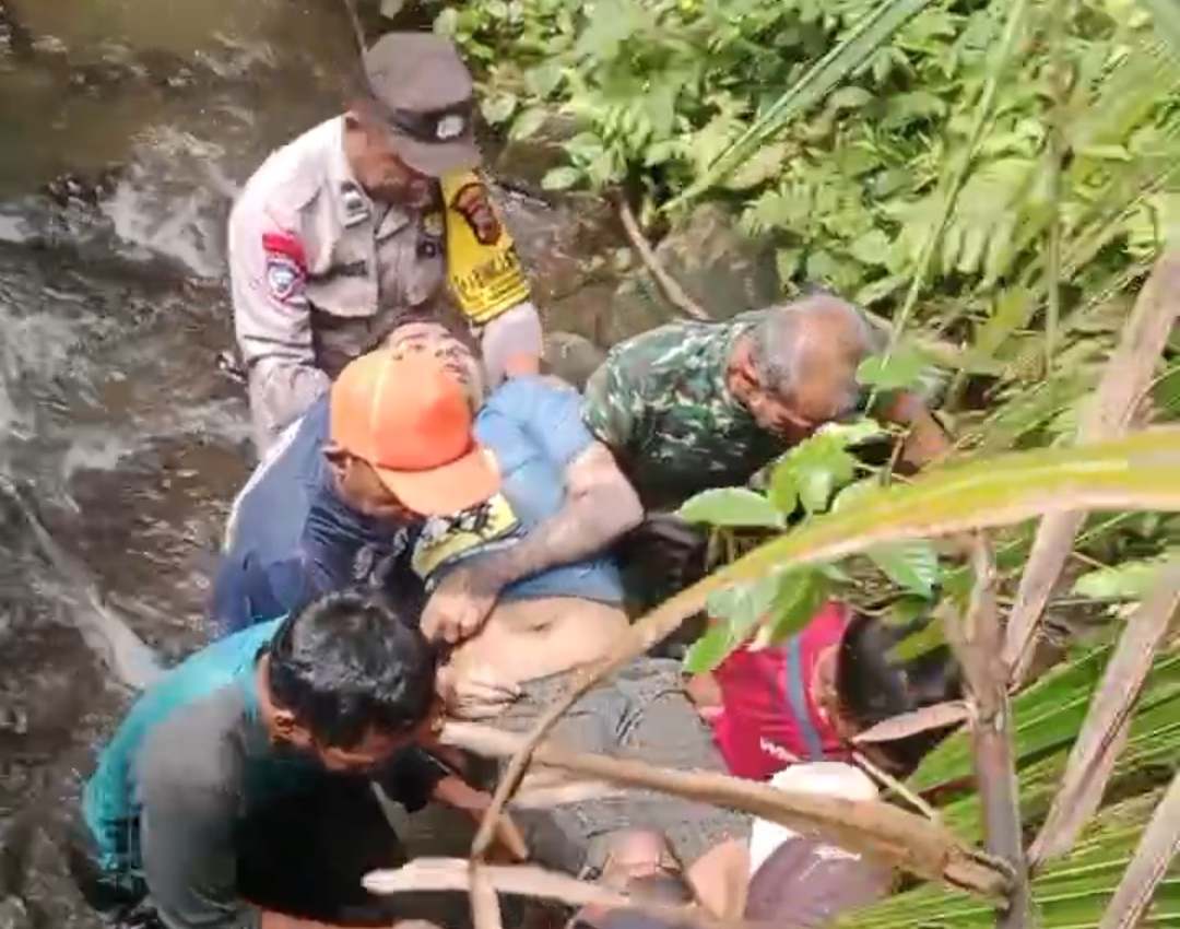 Seorang Pria Ditemukan Meninggal Tersengat Setrum Ikan di Sungai Gangguru Karangnangka