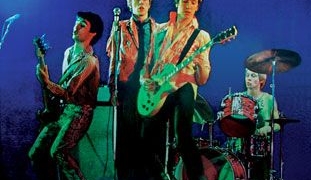 Sex Pistols: Pemberontakan Lewat Punk Rock yang Mengguncang Fondasi Industri Musik