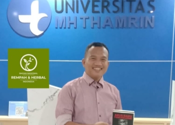 MEMBACA SEJARAH, MENYUSUN ANTITESA