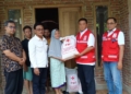PMI Banyumas Bantu Korban Puting Beliung dan Dua Penderes yang Jatuh di Cilongok