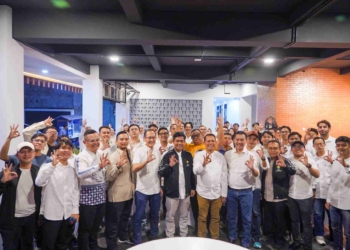 Rektor UMP Prof. Jebul Suroso Dikukuhkan sebagai Dewan Kehormatan HIPMI Banyumas