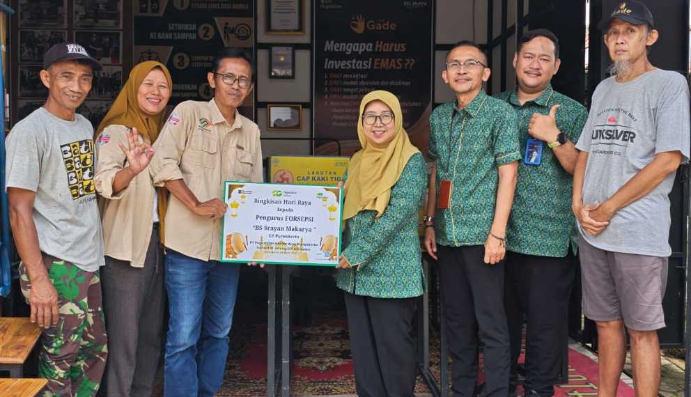 Pegadaian Jateng-DIY Bagikan Sembako ke 65 Bank Sampah Binaan Jelang Lebaran