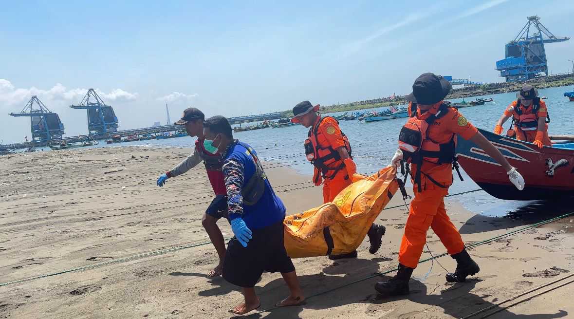 Tim SAR Temukan Jenazah di Perairan Cilacap, Identitas Masih Diselidiki