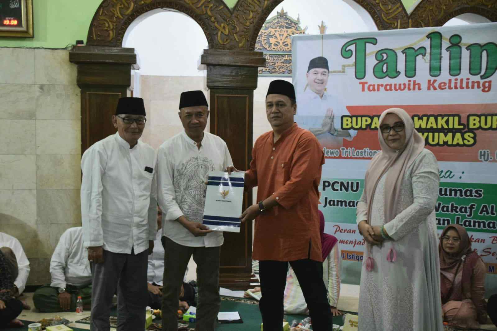 Bupati Banyumas Tutup Tarling Ramadan di Masjid Al Istiqomah, Salurkan Bantuan Rp18 Juta