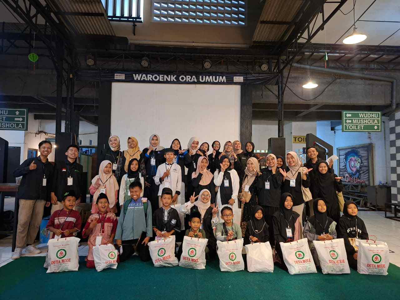 25 Anak Yatim Diajak ‘Belanja Bareng’ Jelang Lebaran, Dompet Dhuafa: Ini untuk Mengetuk Hati Donatur