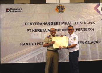 KAI Daop 5 Purwokerto Terima 13 Sertifikat Elektronik dari BPN Cilacap