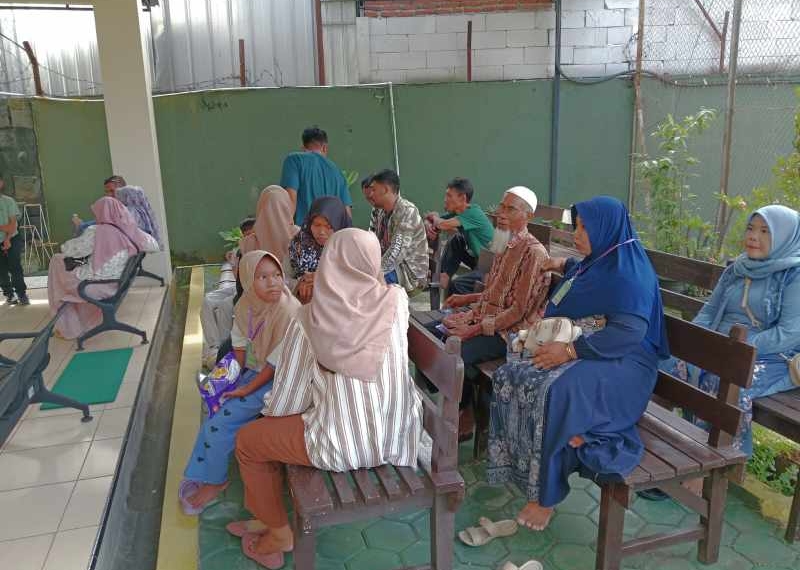 Sidang Tuntutan Tambang Emas Ilegal Pancurendang Ditunda, Keluarga Terdakwa Kecewa Berat