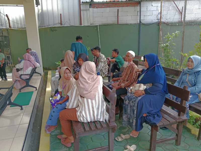 Sidang Tuntutan Tambang Emas Ilegal Pancurendang Ditunda, Keluarga Terdakwa Kecewa Berat