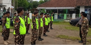 Sinergi Banser–Polri: Latihan Gabungan Balantas dan Buka Puasa Bareng di Purwokerto Barat