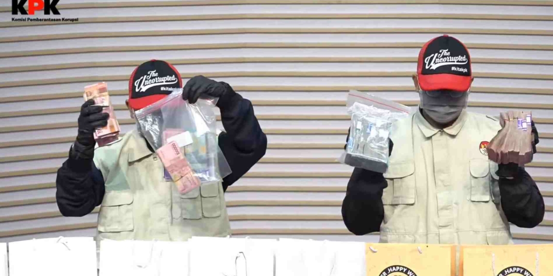 Drama OTT di Cilacap : Bupati dan Sekda Ditahan KPK Terkait Dana THR