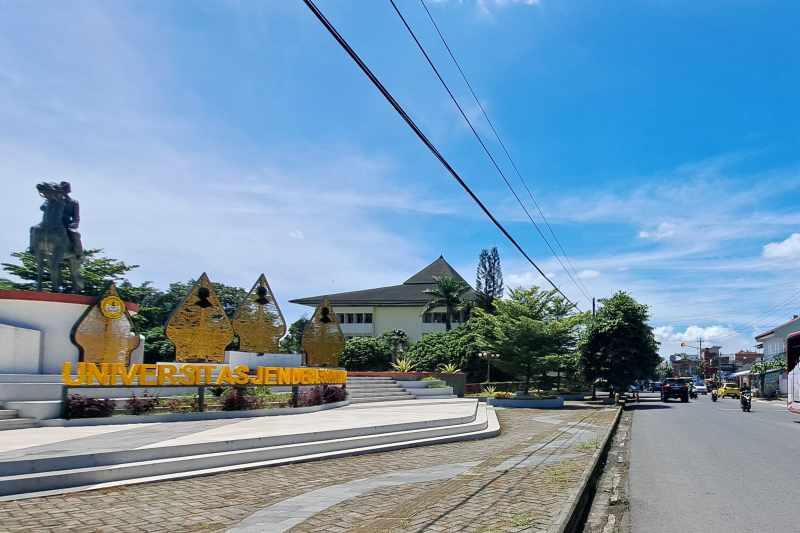 Jelang Pilrek Unsoed, Curhatan Warga soal “Kartu Ormas” dan Rentetan Skandal yang Membelit Kampus