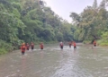 Tim SAR Gunakan Body Rafting di Hari Kedua Pencarian Warga Cihonje