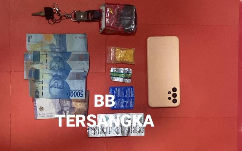Edarkan 107 Butir Obat Keras dan Psikotropika, Pemuda Sumpiuh Ditangkap di Angkringan