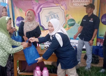 Peringati Hari Kartini, Karang Taruna Cilongok Gelar Baksos dan Pentas Seni Ebeg