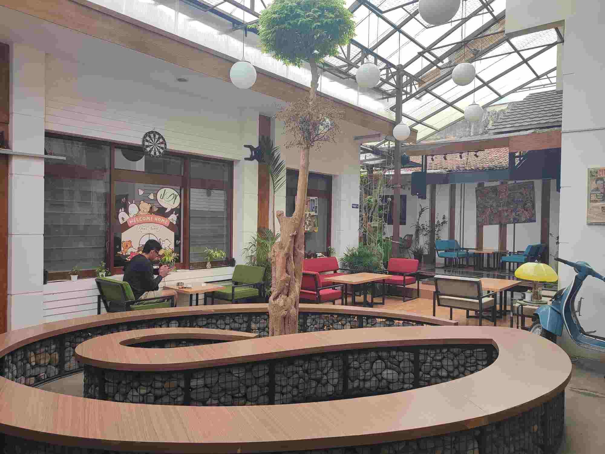 5 Kafe Aesthetic di Sekitar Unsoed Purwokerto, Cocok untuk Nugas dan Nongkrong
