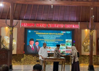 Kunjungi Banyumas, Mendikdasmen Tegaskan Revitalisasi Sekolah Dilanjutkan 2026 dengan Aliran Dana Rp14 Triliun