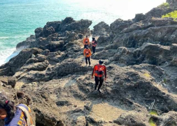 Dua Hari Hilang, Pemancing di Pantai Lampon Ditemukan Meninggal