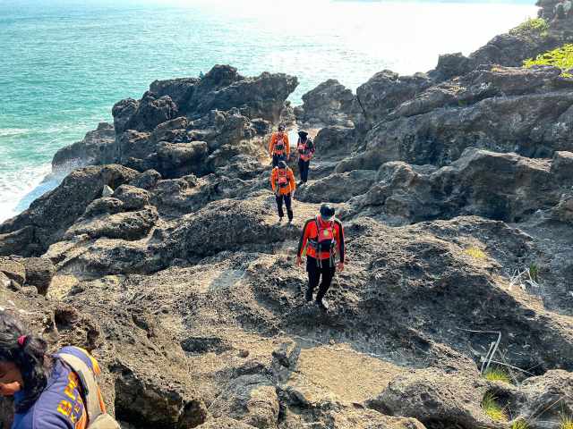Dua Hari Hilang, Pemancing di Pantai Lampon Ditemukan Meninggal