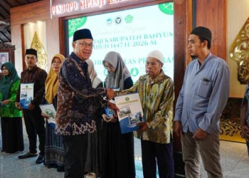 Bupati Banyumas Luncurkan Tiga Program Insentif Keagamaan, Guru Ngaji hingga Marbot Dapat Rp100.000 per Bulan