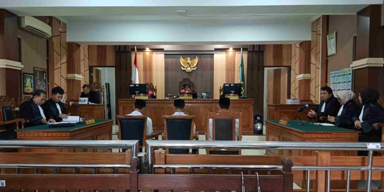 Kuasa Hukum Nilai Tuntutan 10 Bulan Penjara Tiga Remaja Tapol di Banyumas Terlalu Tinggi