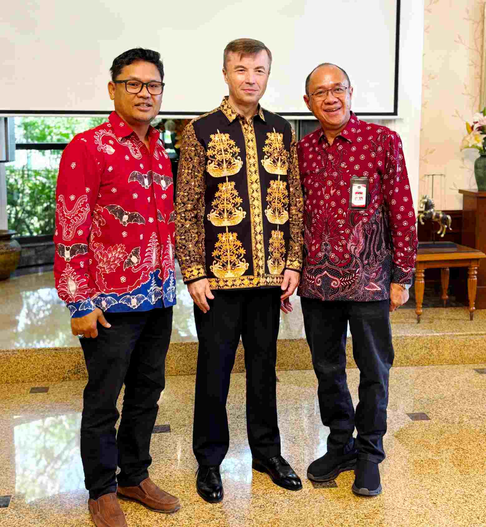 Bupati Sadewo Temui Dubes Rusia, Bahas Kerja Sama Pendidikan hingga Investasi