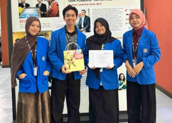 Mahasiswa Farmasi UMP Raih Young Scientist Award di Ajang Internasional