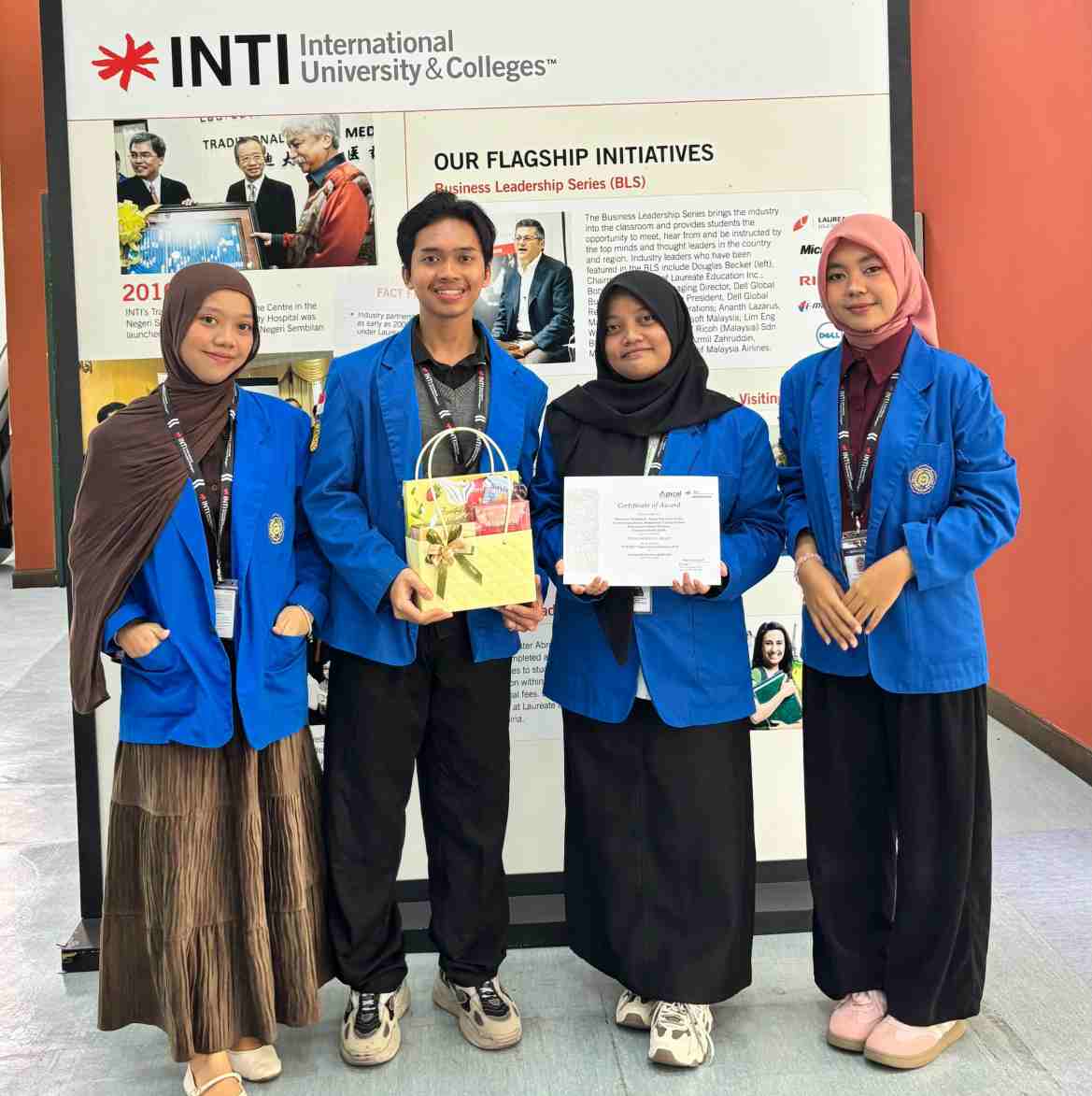 Mahasiswa Farmasi UMP Raih Young Scientist Award di Ajang Internasional
