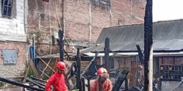 Diduga Lupa Matikan Kompor, Rumah Lansia di Rawalo Terbakar