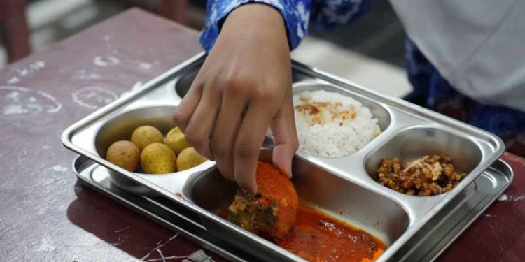 Pesantren Bisa Kelola Dapur MBG Sendiri, Wamenag: Tak Wajib Pakai Ompreng